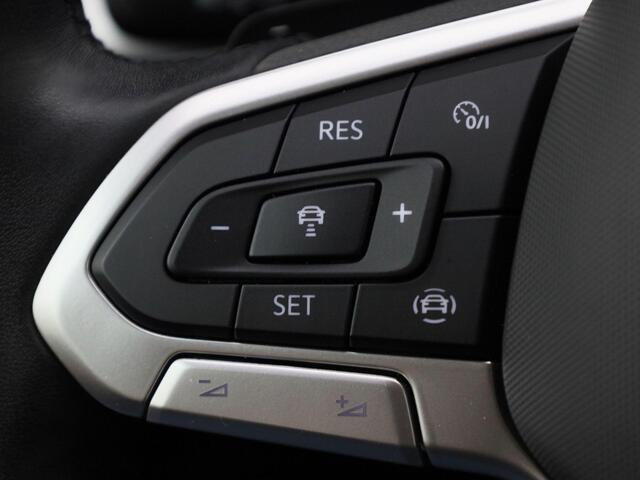 Volkswagen GOLF 1.5 TSI 130PK Life DSG automaat · App connect · Camera + Parkeersensoren · Stoel- & stuurverwarming · Garantie tot juli 2028 of 100000km