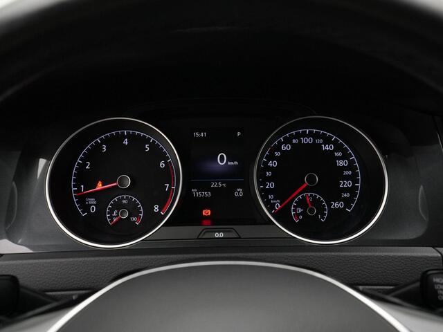 Volkswagen GOLF 1.5 TSI 130 pk DSG Comfortline | Parkeersensoren voor/achter | Adaptive Cruise | Apple Carplay / Android Auto