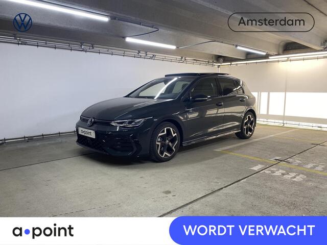 Volkswagen GOLF 1.5 eTSI R-Line Edition 8.5 116 pk Automaat (DSG) | Navigatie via App | Panoramadak | Parkeersensoren | Rondomzicht camera | Adaptieve cruise control | R-Line |