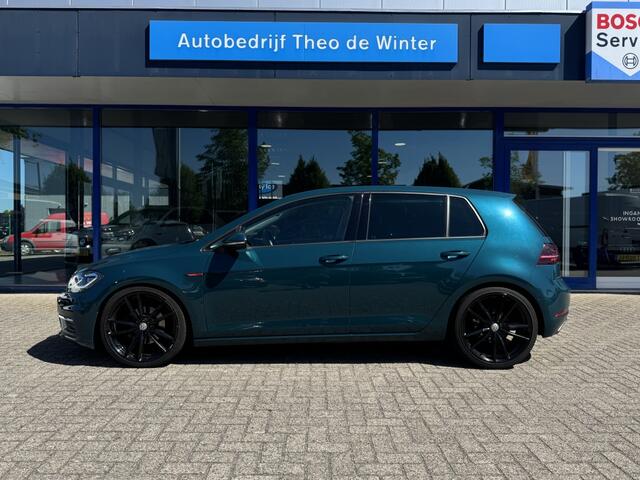 Volkswagen GOLF 1.5 TSI Highline Business R| Panoramadak, Stuur-Stoelverwarming,
