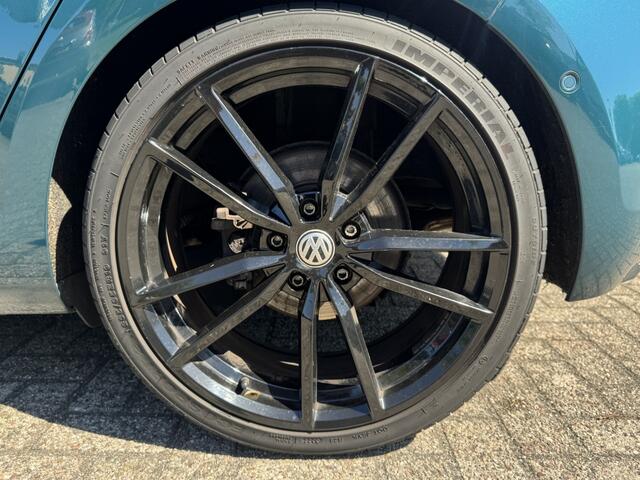 Volkswagen GOLF 1.5 TSI Highline Business R| Panoramadak, Stuur-Stoelverwarming,