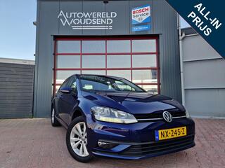 volkswagen-golf-1.0-tsi-trendline-1