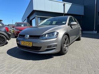 volkswagen-golf-1.4-tsi-connected-n