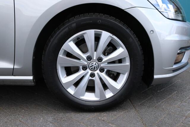 Volkswagen GOLF Variant 1.5 TSI Comfortline Business Executive CLIMA|ADAPT.CRUISE|CARPLAY|NAVI|DIGI.DASHB|DAB|PDC|LMV|A.R.CAM