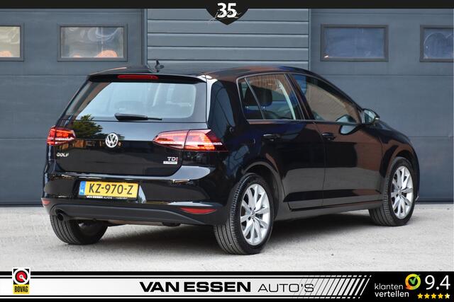 Volkswagen GOLF 1.6 TDI Connected Series Navigatie Airco Stoelverw. NL-Auto!