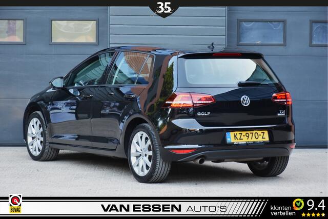 Volkswagen GOLF 1.6 TDI Connected Series Navigatie Airco Stoelverw. NL-Auto!