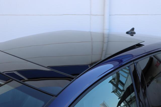 Volkswagen GOLF 1.5 eTSI R-Line 150pk DSG7