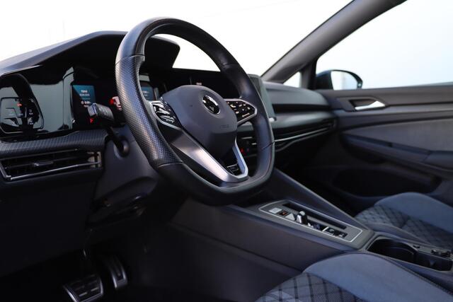 Volkswagen GOLF 1.5 eTSI R-Line 150pk DSG7