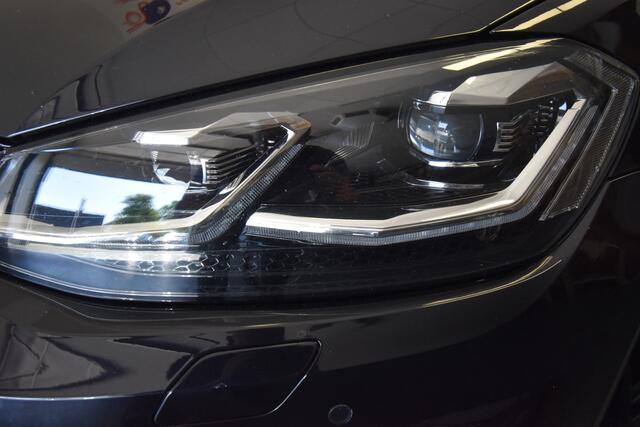 Volkswagen GOLF 2.0 TDI GTD , TREKHAAK , A UITRIJ CAM ,PDC V+A , VIRTUAL COCKPIT , LMV19 ,