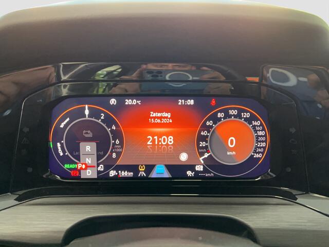 Volkswagen GOLF 1.4 eHybrid Style | 17" LMV | Carplay | PDC | Winter Pack