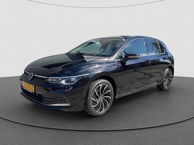 Volkswagen GOLF 1.4 eHybrid Style | 17" LMV | Carplay | PDC | Winter Pack