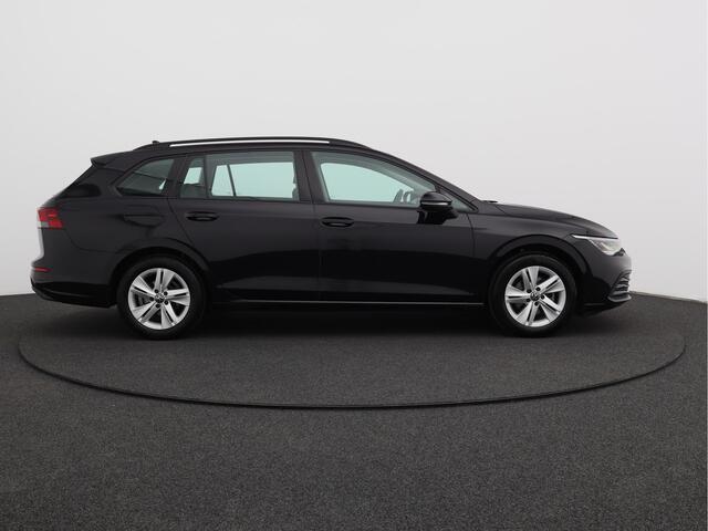 Volkswagen GOLF Variant 1.0 TSI Life/ lage km/ trekhaak/ zeer mooi!