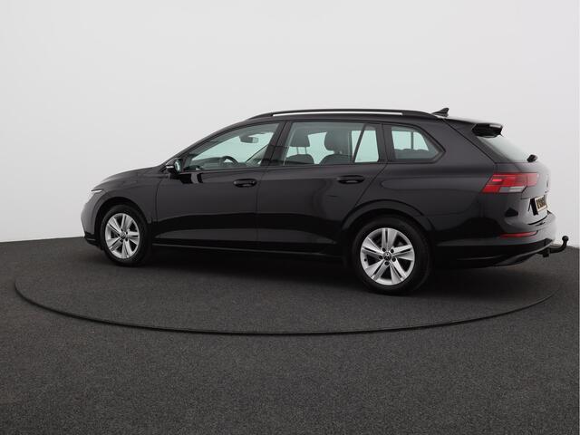 Volkswagen GOLF Variant 1.0 TSI Life/ lage km/ trekhaak/ zeer mooi!