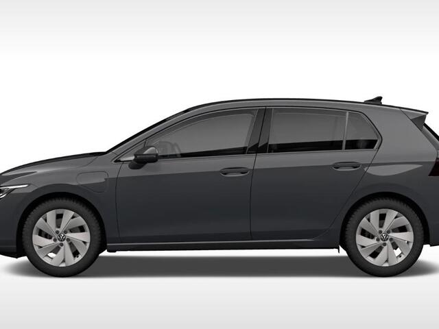 Volkswagen GOLF Life Edition 1.5 eHybrid 150 kW / 204 pk Hatchback Trekhaak | Camera | Adaptive Cruise | Apple Carplay - Android Auto | LED | Parkeersensoren