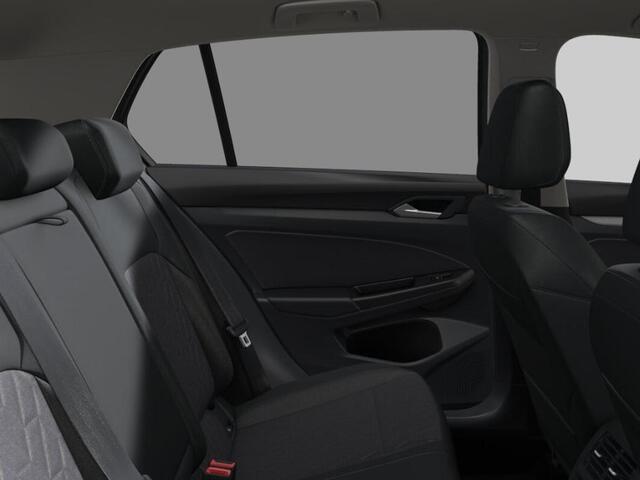 Volkswagen GOLF Life Edition 1.5 eHybrid 150 kW / 204 pk Hatchback Trekhaak | Camera | Adaptive Cruise | Apple Carplay - Android Auto | LED | Parkeersensoren