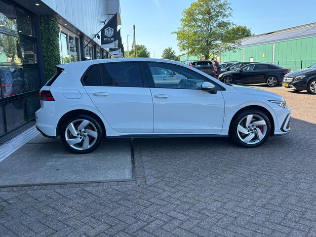 Volkswagen GOLF GTE 245PK 1.4 eHybrid | Matrix | Camera | Ambient | BTW |