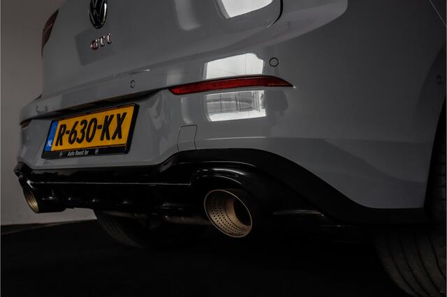 Volkswagen GOLF 2.0T DSG GTI CLUBSPORT 45 JAHRE EDITION AKRAPOVIC | FULL.LED | DYNAUDIO | ADAPTIEF | PANO | CAMERA | HEAD-UP