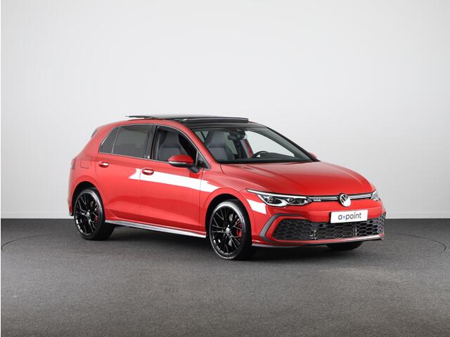 Volkswagen GOLF 1.4 eHybrid GTE 245 pk Automaat (DSG) | Verlengde garantie | Navigatie | Panoramadak | Elektr. trekhaak | Parkeersensoren | Achteruitrijcamera | Stoelverwarming |