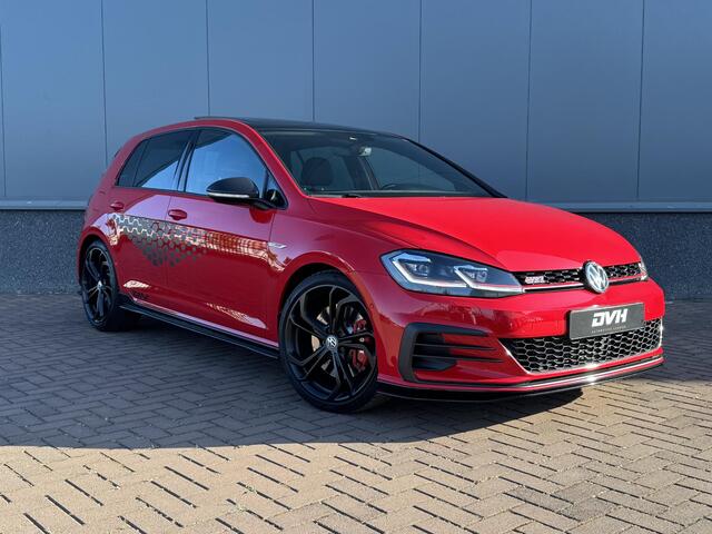 Volkswagen GOLF 2.0 TSI GTI TCR PANO | AKRA | DCC | DYN