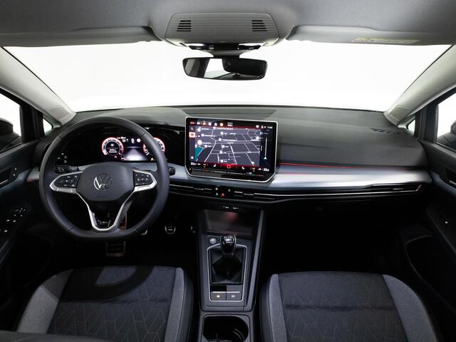 Volkswagen GOLF 1.5 TSI 115 PK Goal | LED | Adaptieve Cruise Control | Navigatie | Trekhaak |