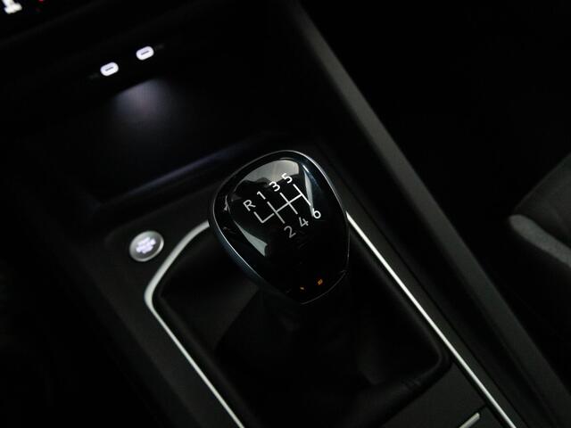 Volkswagen GOLF 1.5 TSI 115 PK Goal | LED | Adaptieve Cruise Control | Navigatie | Trekhaak |
