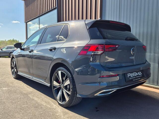Volkswagen GOLF 1.4 eHybrid GTE 245pk | BTW | LED | Camera | Carplay | Stuur-stoelverwarm.
