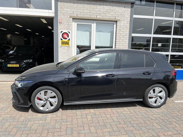 Volkswagen GOLF 1.4 eHybrid GTE / AUTOMAAT/ 245 PK/ PARK. SENSOREN/ IQ. LIGHT/ STOEL-STUURVERWARM./ ADAPT. CRUISE/ APP-CONNECT/ DIGITAL DASHBOARD/ NAVI/ CLIMA/ DAB/ 18" LMV