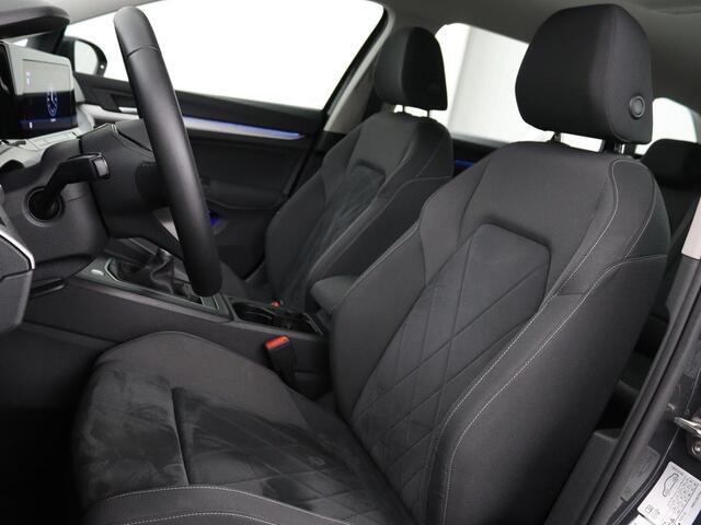 Volkswagen GOLF Variant 1.0 TSI Life Business
