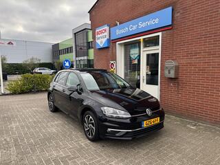 volkswagen-golf-1.0-tsi-81kw-5-drs-