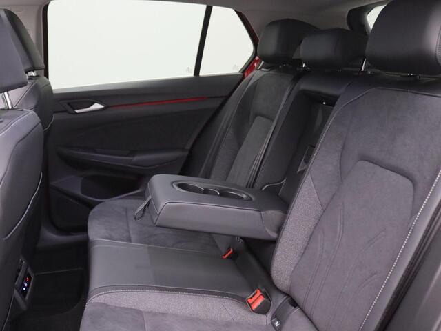 Volkswagen GOLF 1.5 eHybrid Style Edition 204PK DSG Pano-Schuifdak, Adaptieve Cr