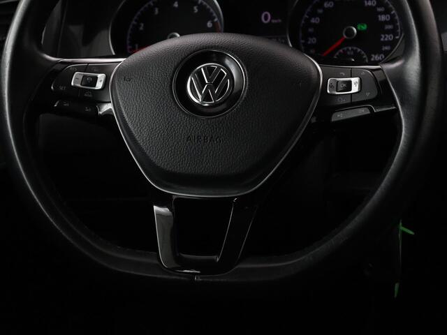 Volkswagen GOLF 1.5 TSI Comfortline Business | Automaat | Stoelverwarming | Navigatie | Apple Carplay | DAB | LMV 17