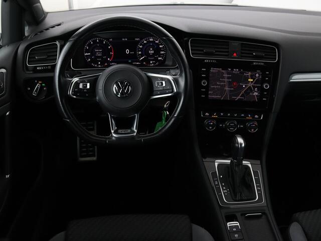 Volkswagen GOLF Variant 1.0 TSI Highline Business R