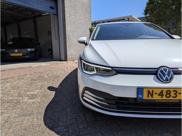 Volkswagen GOLF 1.5 TSI Style