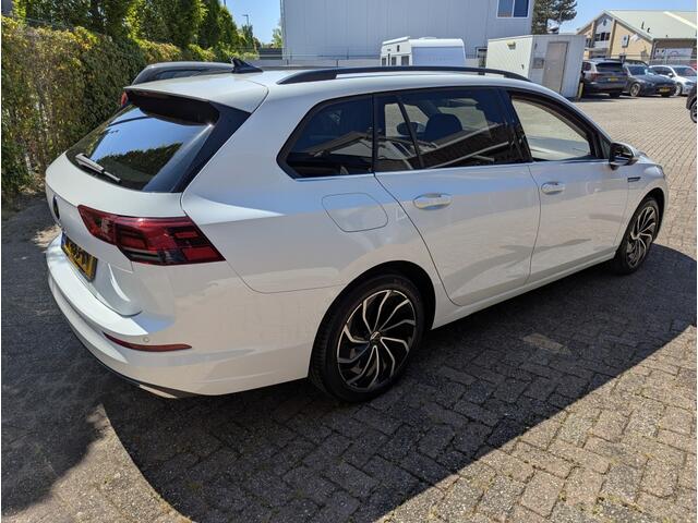 Volkswagen GOLF 1.5 TSI Style