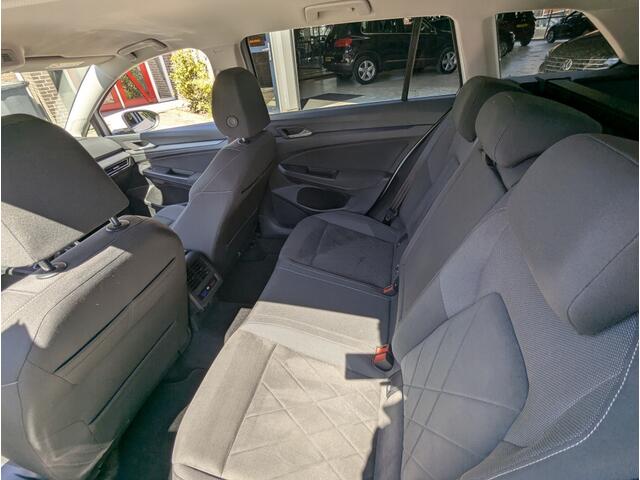 Volkswagen GOLF 1.5 TSI Style