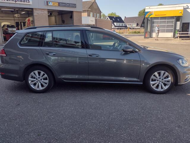 Volkswagen GOLF Variant 1.0 TSI Comfortline Staat in Hardenberg