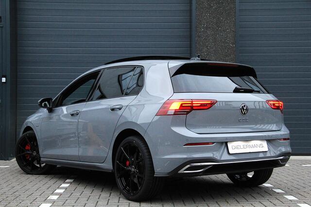 Volkswagen GOLF 1.4 eHybrid GTE | Pano | IQ Lights | 19' Estoril | Vol | Liefhebbersauto