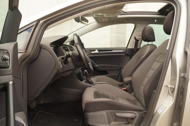 Volkswagen GOLF Variant 1.5 TSI 150pk DSG Highline -PANO-LED-ECC-CAM-