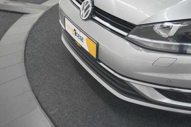 Volkswagen GOLF 1.0 TSI Highline | Adaptieve Cruise Control | Apple Carplay | Parkeersensoren | Stoelverwarming