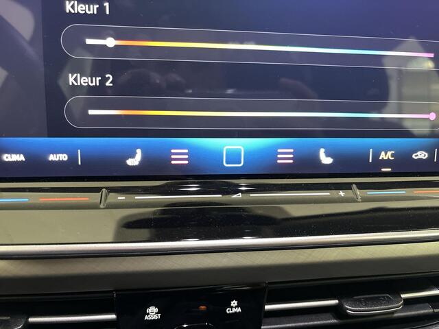 Volkswagen GOLF Variant 1.5 Tsi 115pk Life Edition · Apple/Android Car Play · Navi · Elek. Trekhaak · Stoel & Stuurwiel Verwarming · 16'' Inch ·
