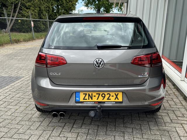 Volkswagen GOLF 1.4 TSI Bns Ed. | NW. APK | TREKHAAK | CRUISE |