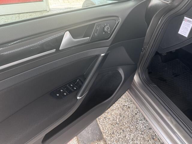 Volkswagen GOLF 1.4 TSI Bns Ed. | NW. APK | TREKHAAK | CRUISE |