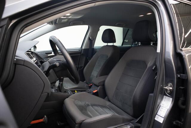Volkswagen GOLF 1.0 TSI Comfortline Business
