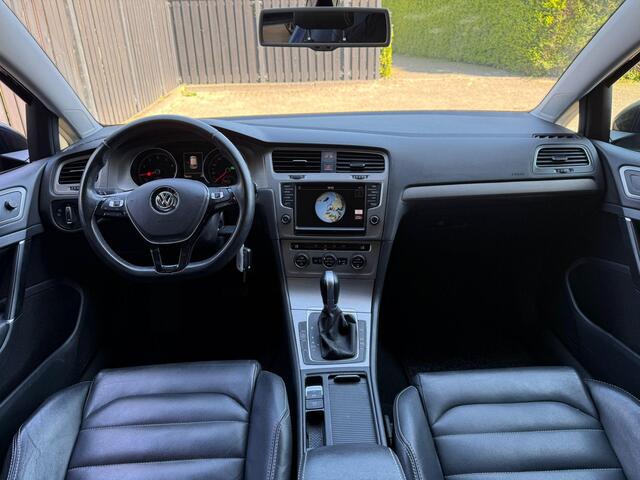 Volkswagen GOLF 1.0 TSI Comfortline AUT LEER CAMERA