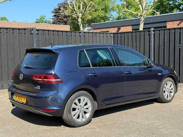 Volkswagen GOLF 1.0 TSI Comfortline AUT LEER CAMERA
