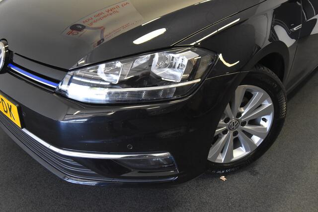 Volkswagen GOLF 1.5 TSI Comfortline , TREKHAAK , NAVI , CR CONTR , LMV16 , PDC V+A , MISTL V ,