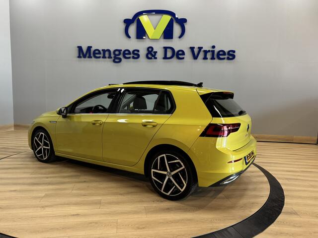 Volkswagen GOLF 1.5 eTSI Style Airco ECC | IQ LED Light | Panorama | Sfeer | Massage | Apple Carplay | Memory | Stuur verwarming | Adaptive Cruise | Isofix | NAP |