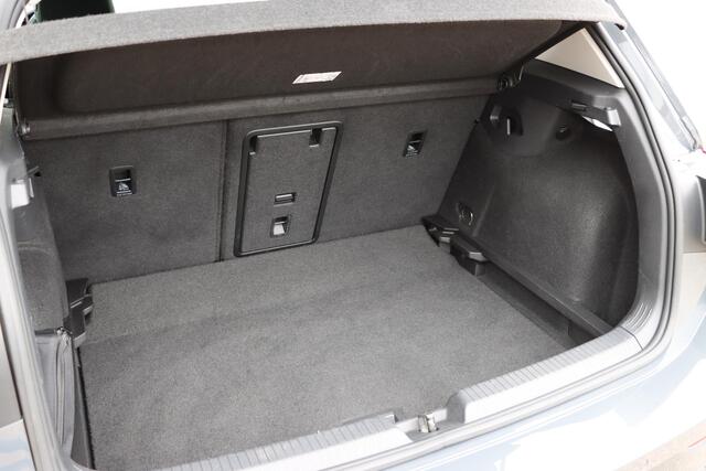 Volkswagen GOLF 1.0 eTSI Life 115pk DSG7