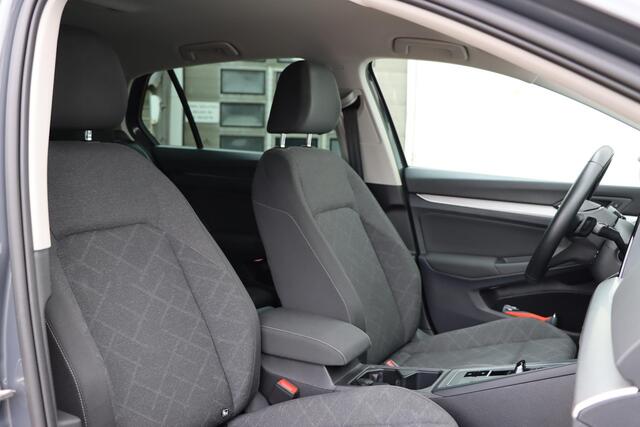 Volkswagen GOLF 1.0 eTSI Life 115pk DSG7