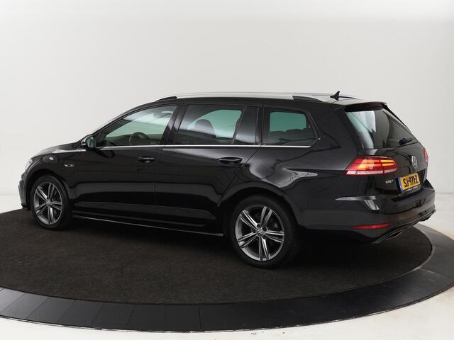 Volkswagen GOLF 1.0 TSI R Line | Stoelverwarming | Carplay | Adaptive cruise | Navigatie | Full LED | Parkeerhulp | Climate control | Active Info Display